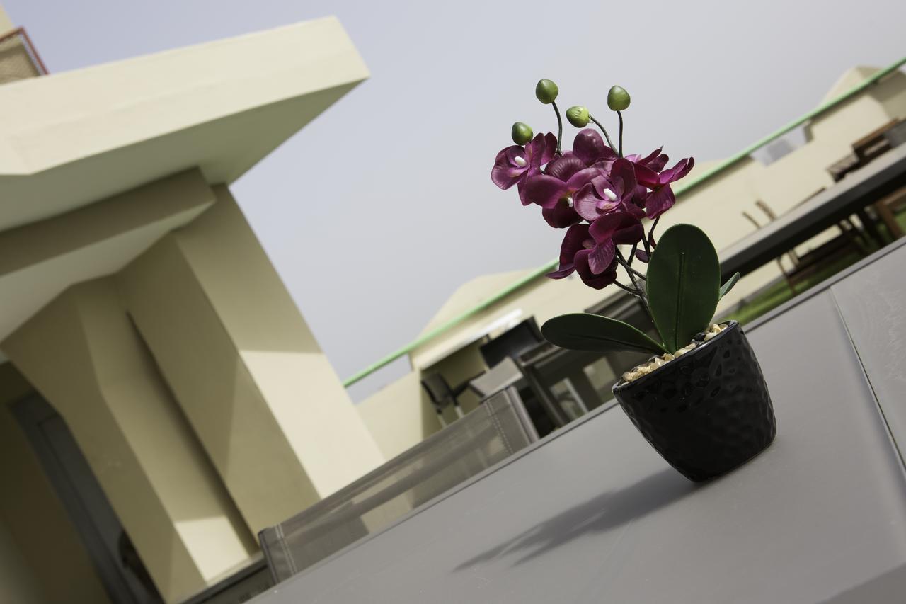 Wakola Hotel Fass Dakar Exterior photo